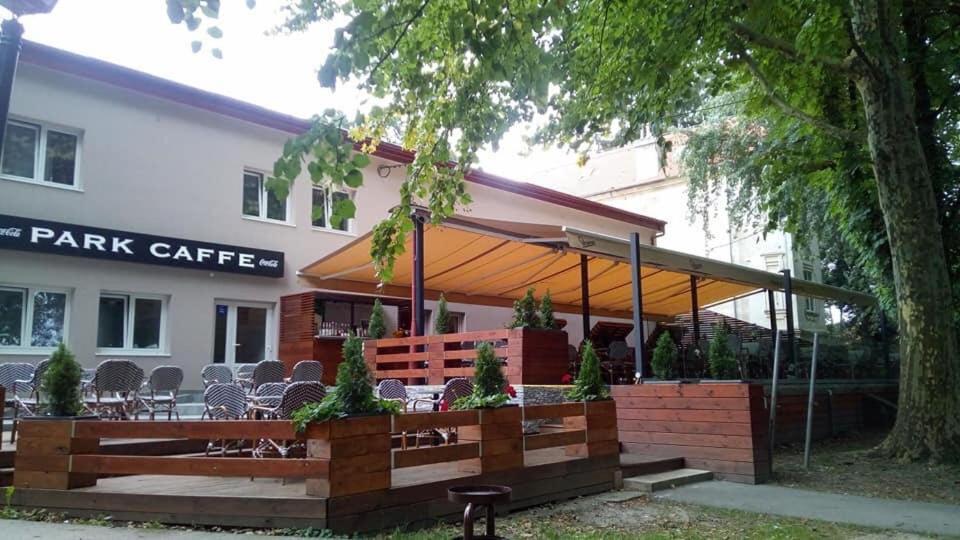 Park Rooms Dugo Selo Luaran gambar